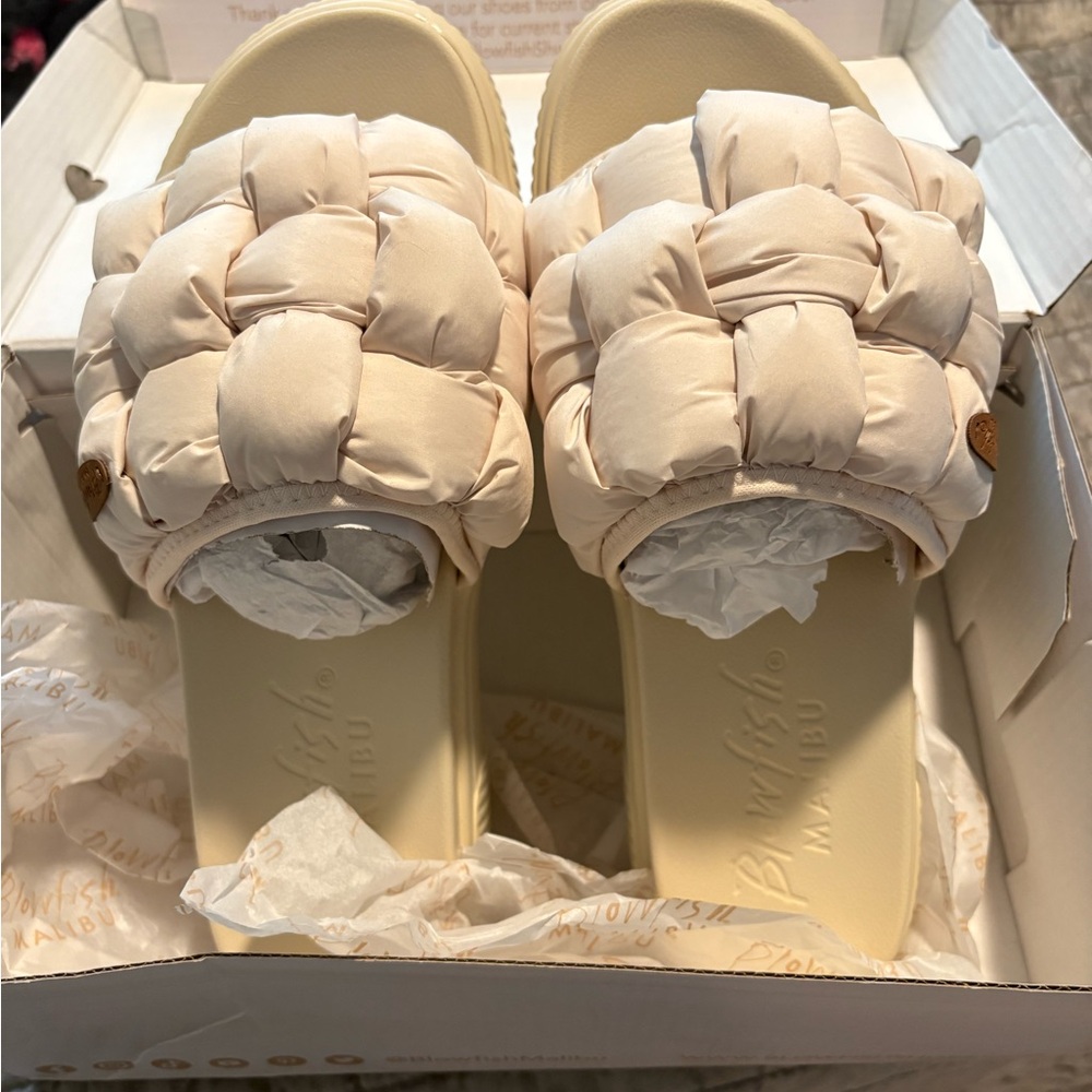 Stylish Cream Woven Sandals